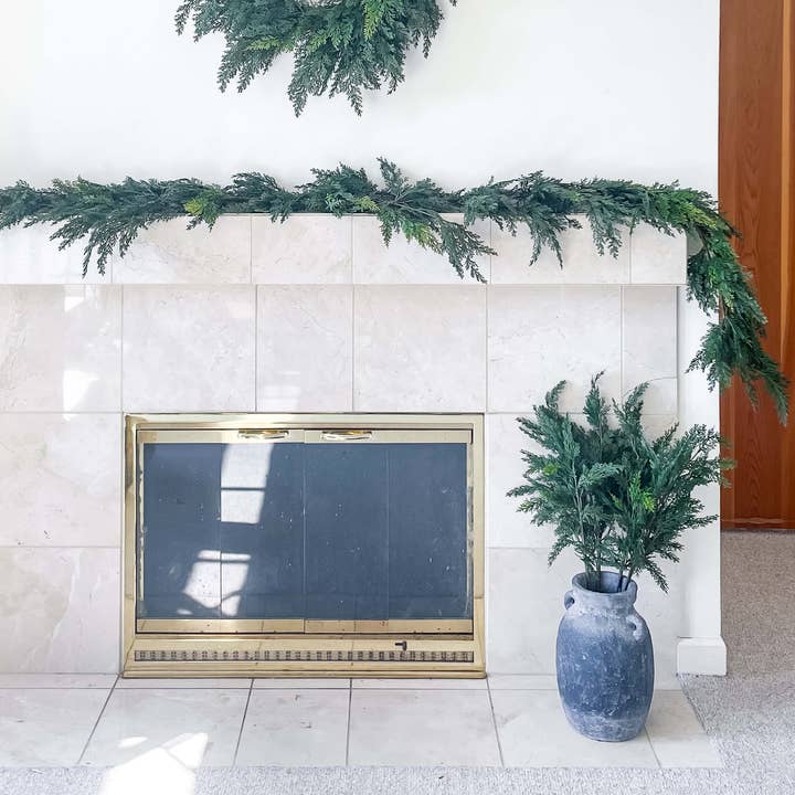 Hycroft Home Decor - Vente Décoration de Noël - Tige de Noël en faux cyprès Real Touch 28"7