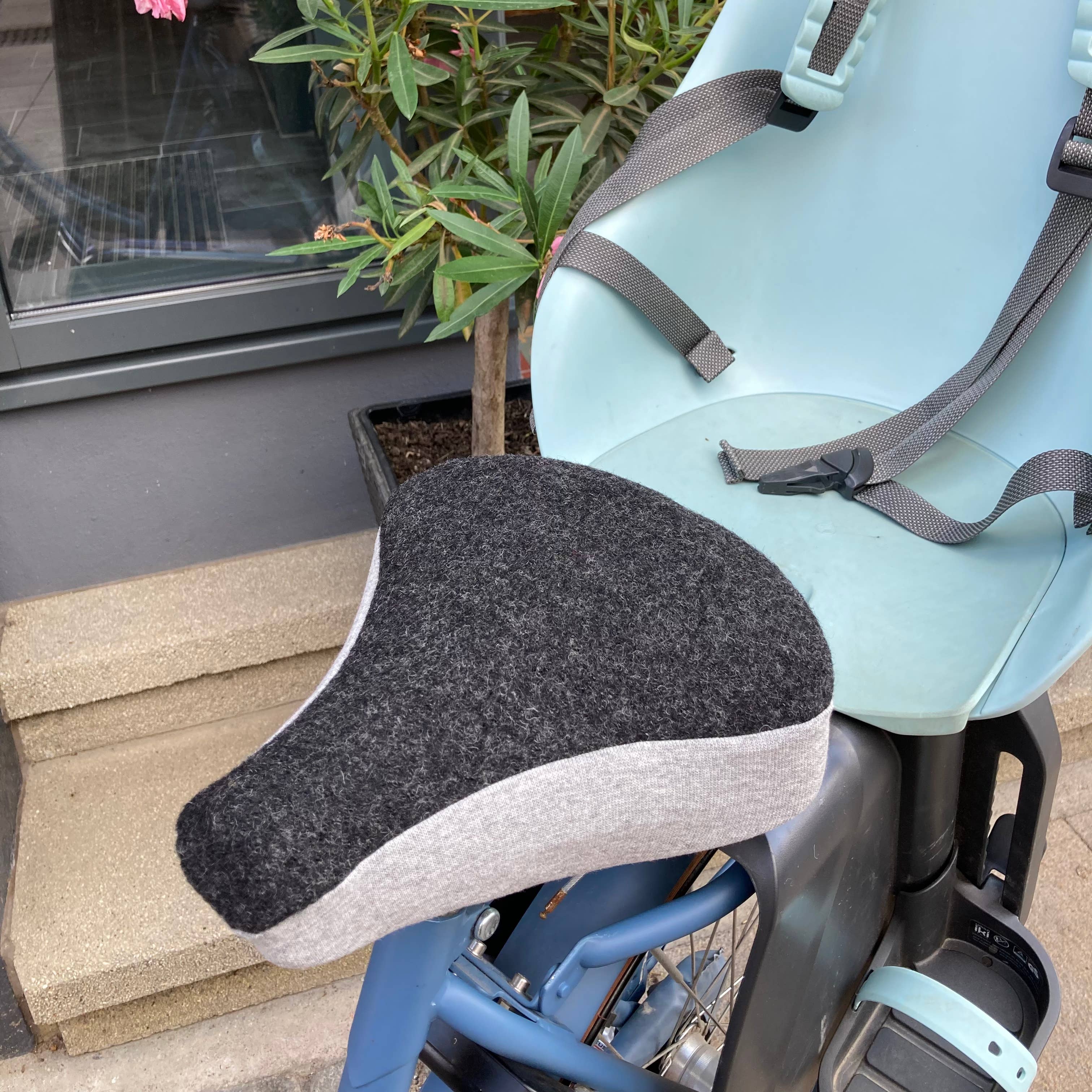 MAMUMI - Wholesale Biking Accessories - virgin wool saddle cover3