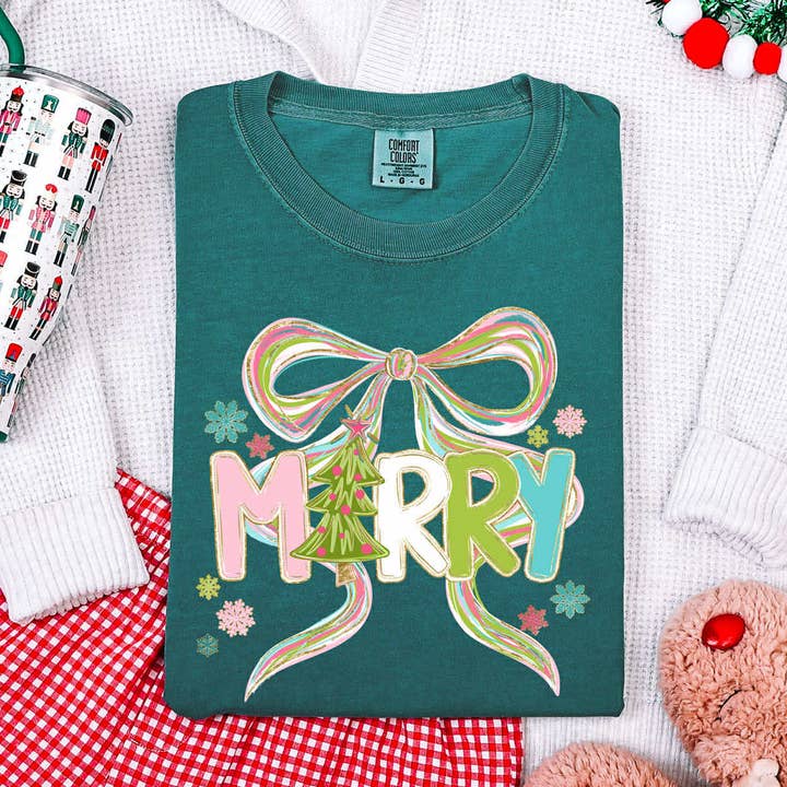 T-shirt van Merry Bow voor wholesale door Trendy Tee Co.