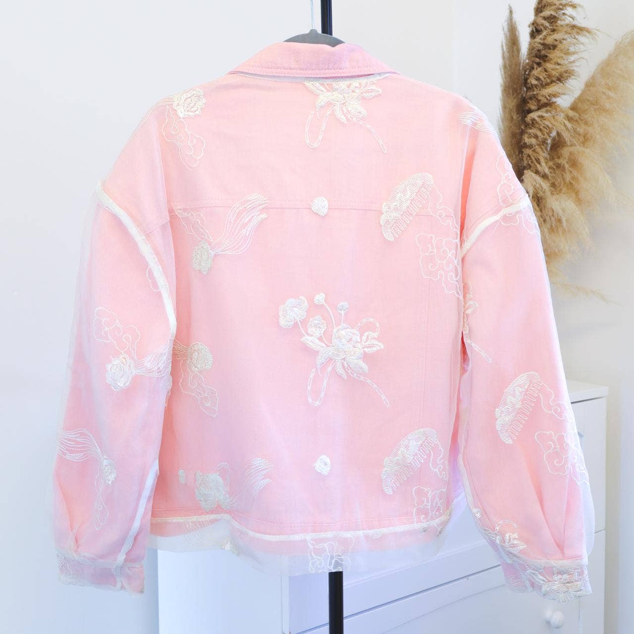 PEACH ACCESSORIES – wholesale Denim jacket – Women's – Cloud Veil Denim Jacket DNM093