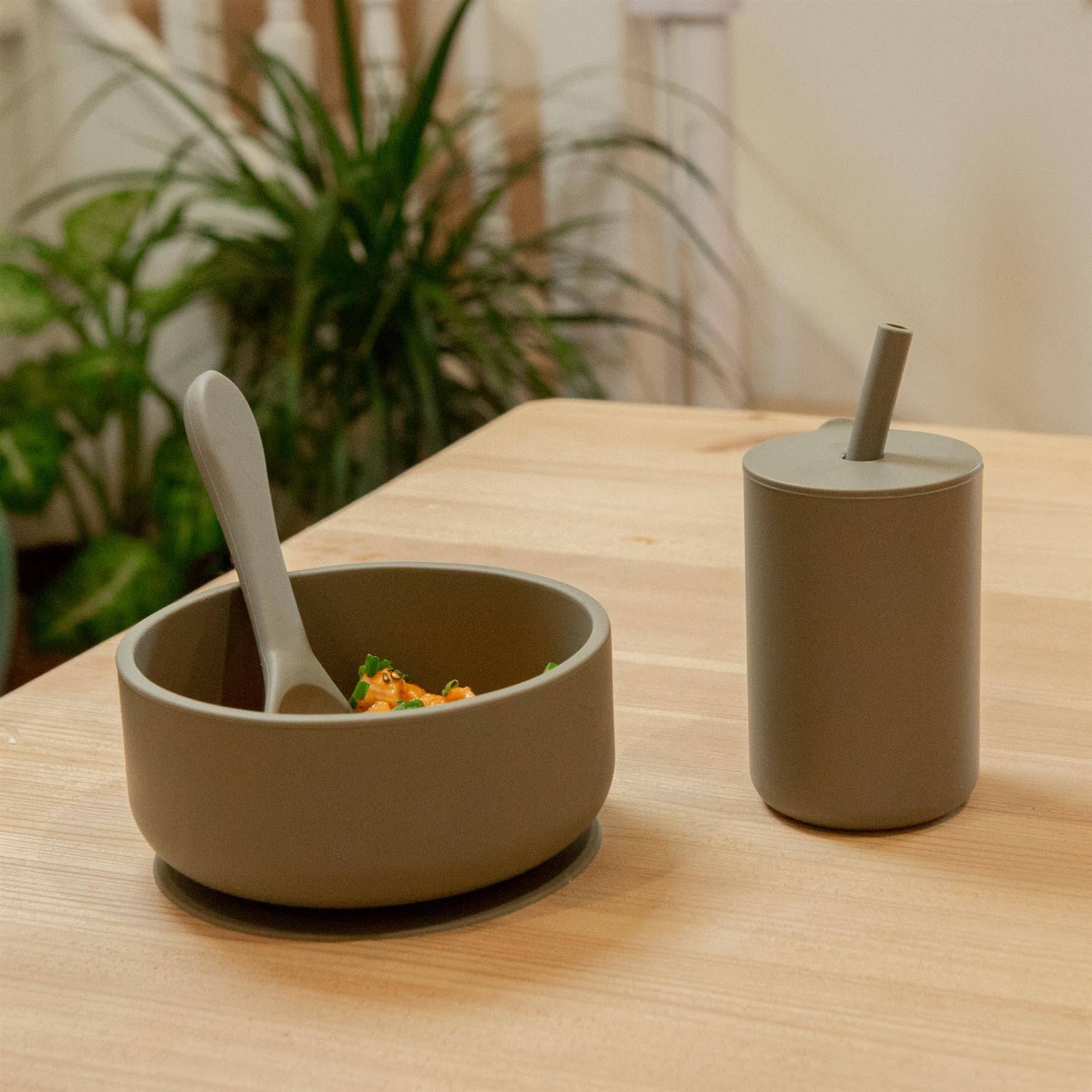 Rinkit Ltd - Wholesale Drinking Glass/Cup - Kids & Baby - 170ml Baby Silicone Straw Cup - By Tiny Dining7