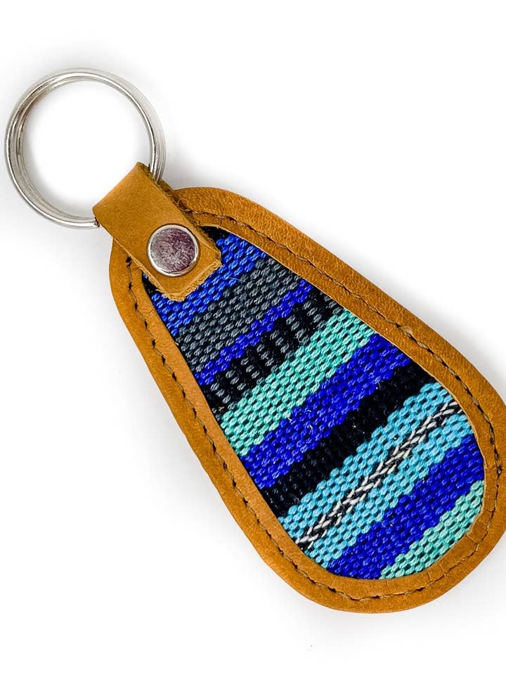 PORTE-CLÉS - COLLECTION AURORA pour la vente par Woven The Original