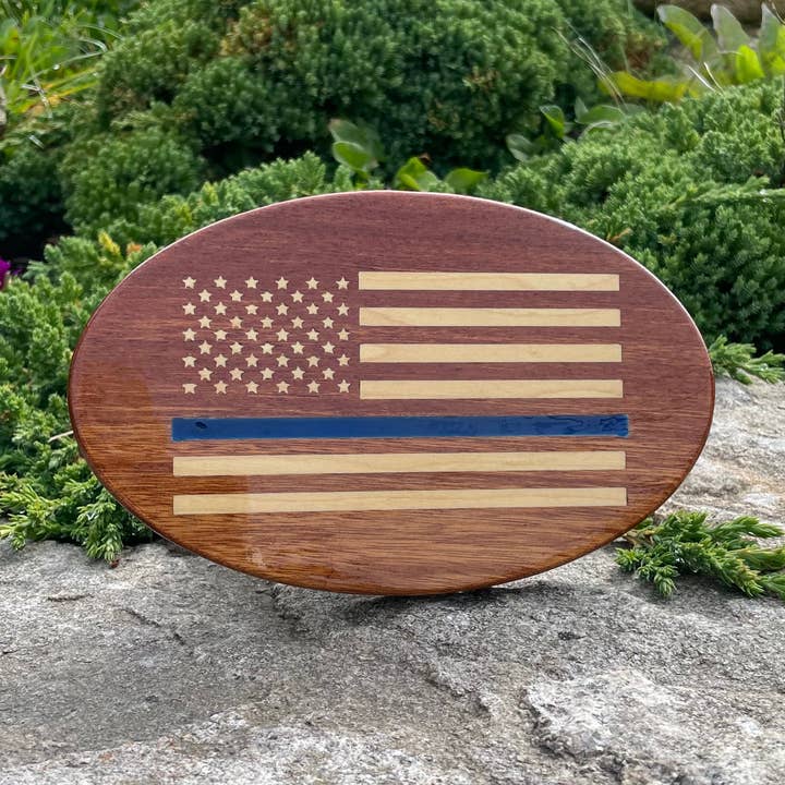 Stonington Designs/Hitch-Crafter - Wholesale Outdoor Ornament/Decor - Hitch Cover - Flag - Thin Blue Line0