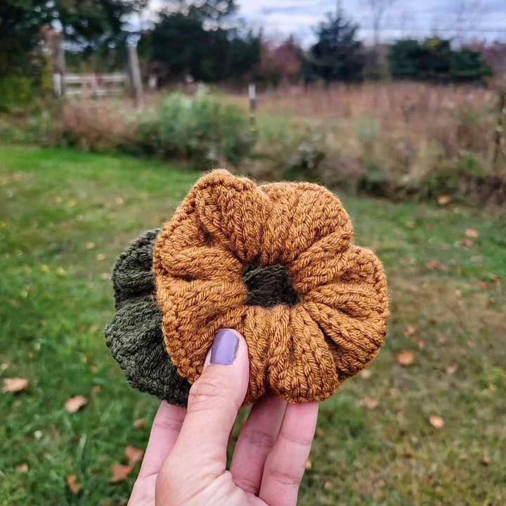 Smitten Kitten Knits - Wholesale Hair Tie - Knitted Scrunchies6