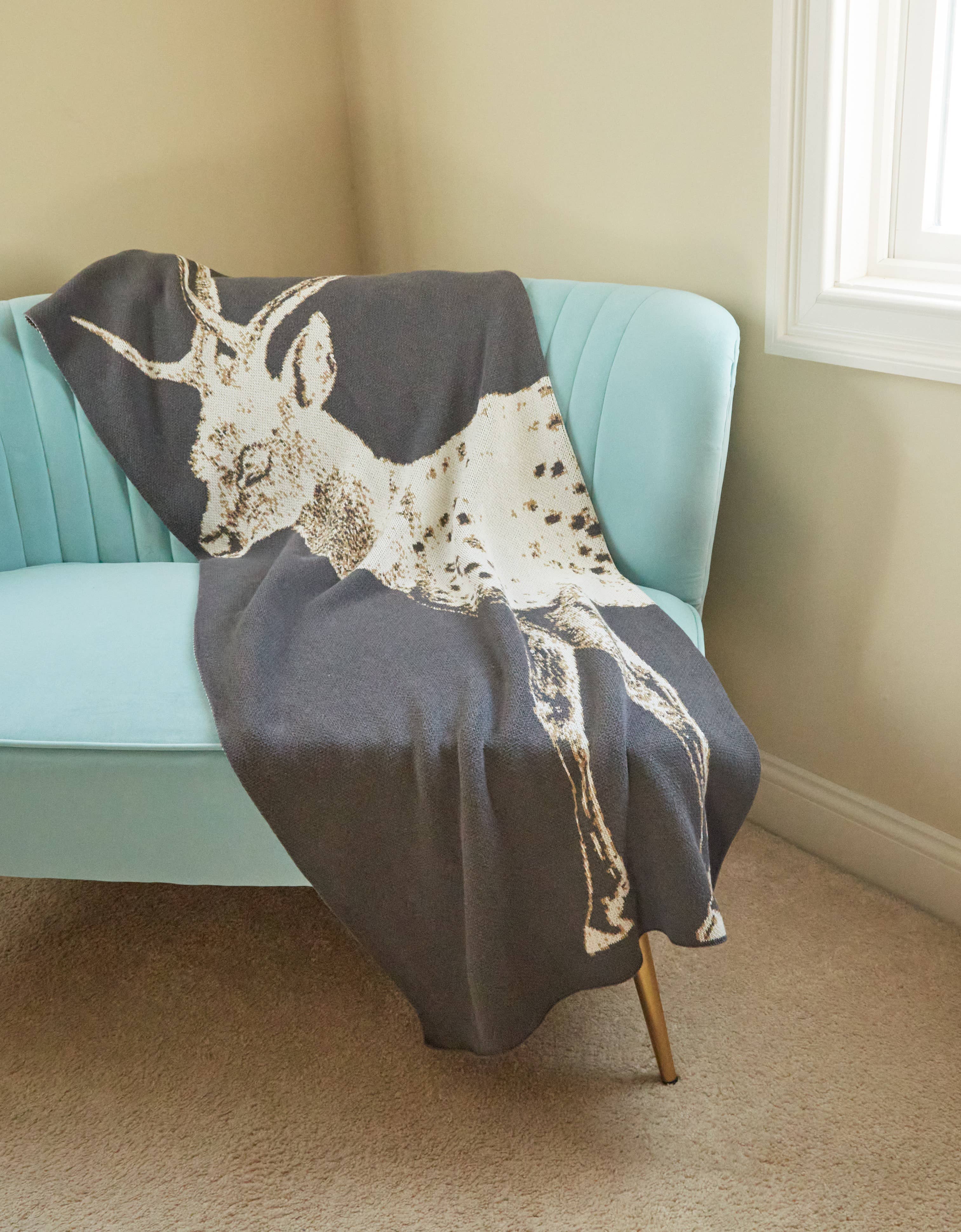 THOMASPAUL - Wholesale Throw Blanket - Deer Throw – Recycled Cotton Blend, Made In USA (Charcoal)2