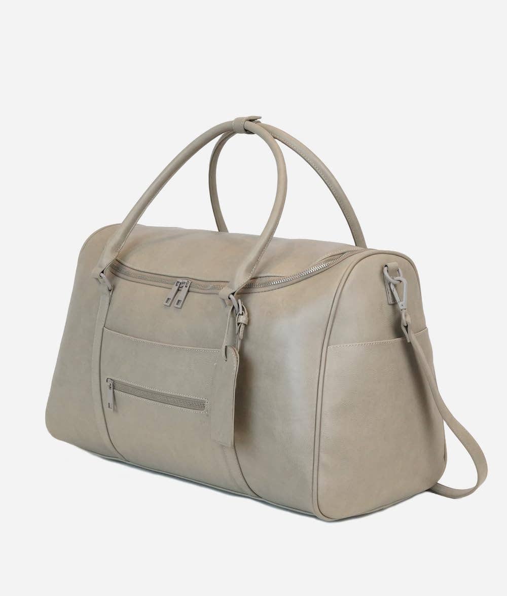 Fawn Design - Wholesale Weekender Bag - Women's - The Weekender - Faux Leather Carry-on Bag with Luggage Tag10