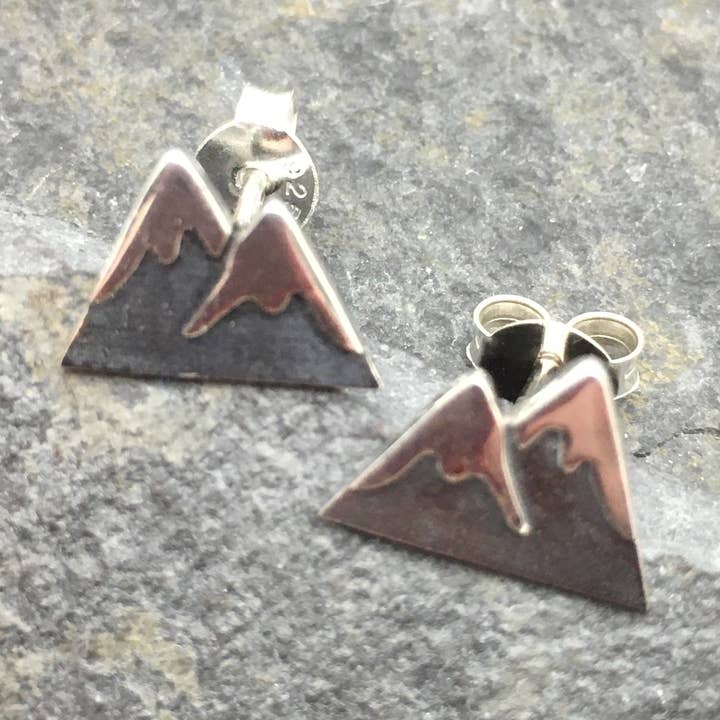Sterling silver mountain stud earring for wholesale by Elizabeth Jewelry