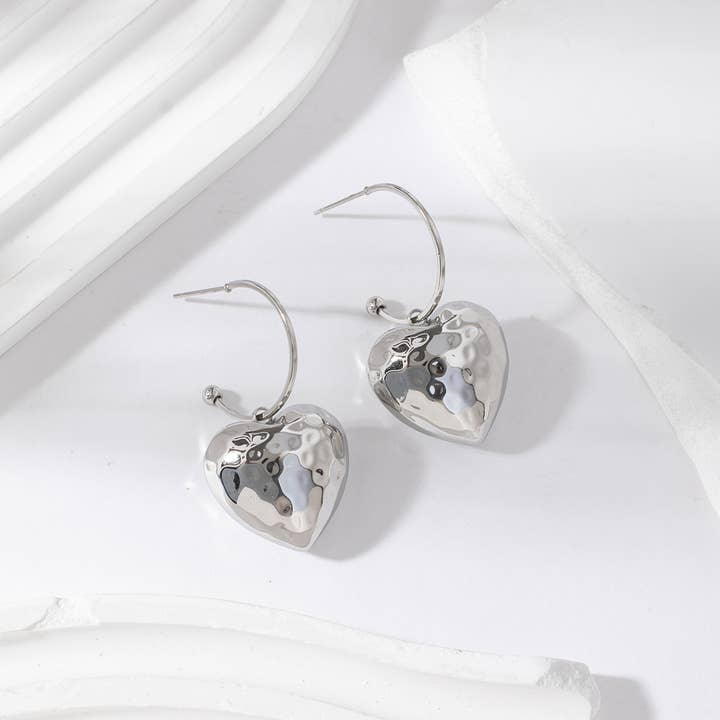 Heart hoop earrings - Maëlys for wholesale by Lovelika