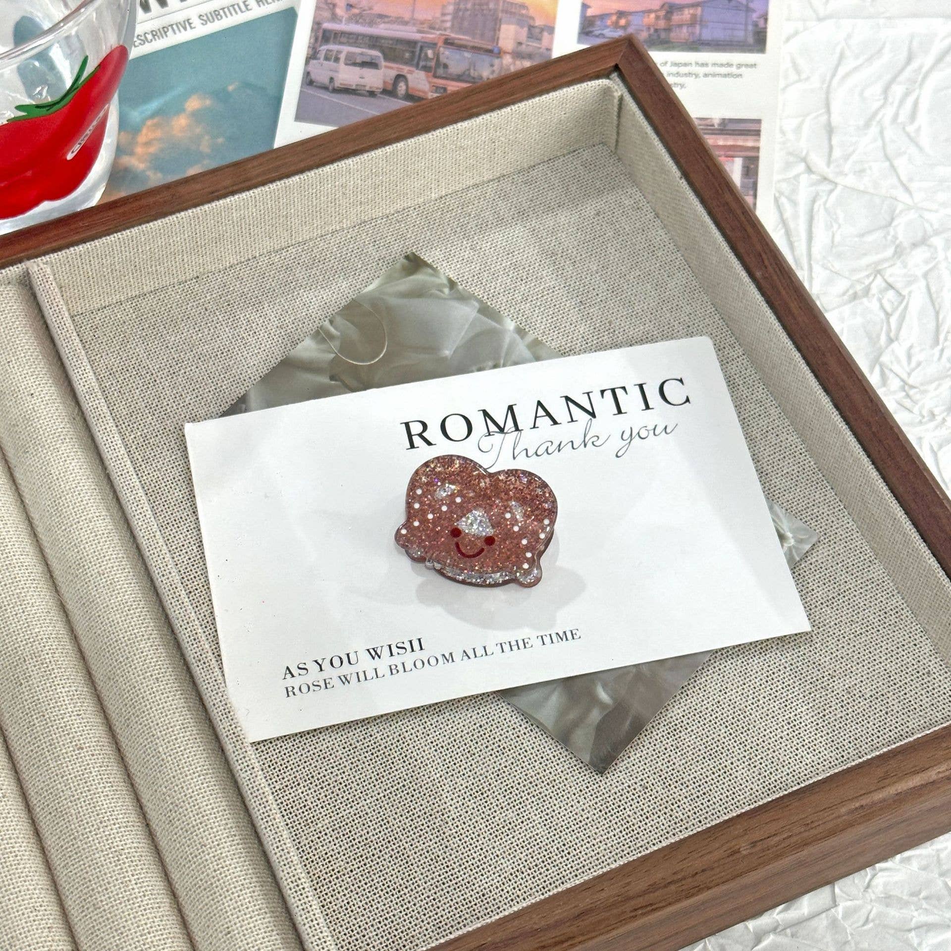 SoapElenGlen - Wholesale Hair Clip - Women's - Acrylic Glitter Baking Series Mini Hair Claw Clips3