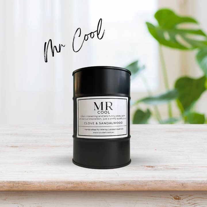 Mr Cool - Clove & Sandeltræ Candle for engroshandel hos Lulubell Candle Co.