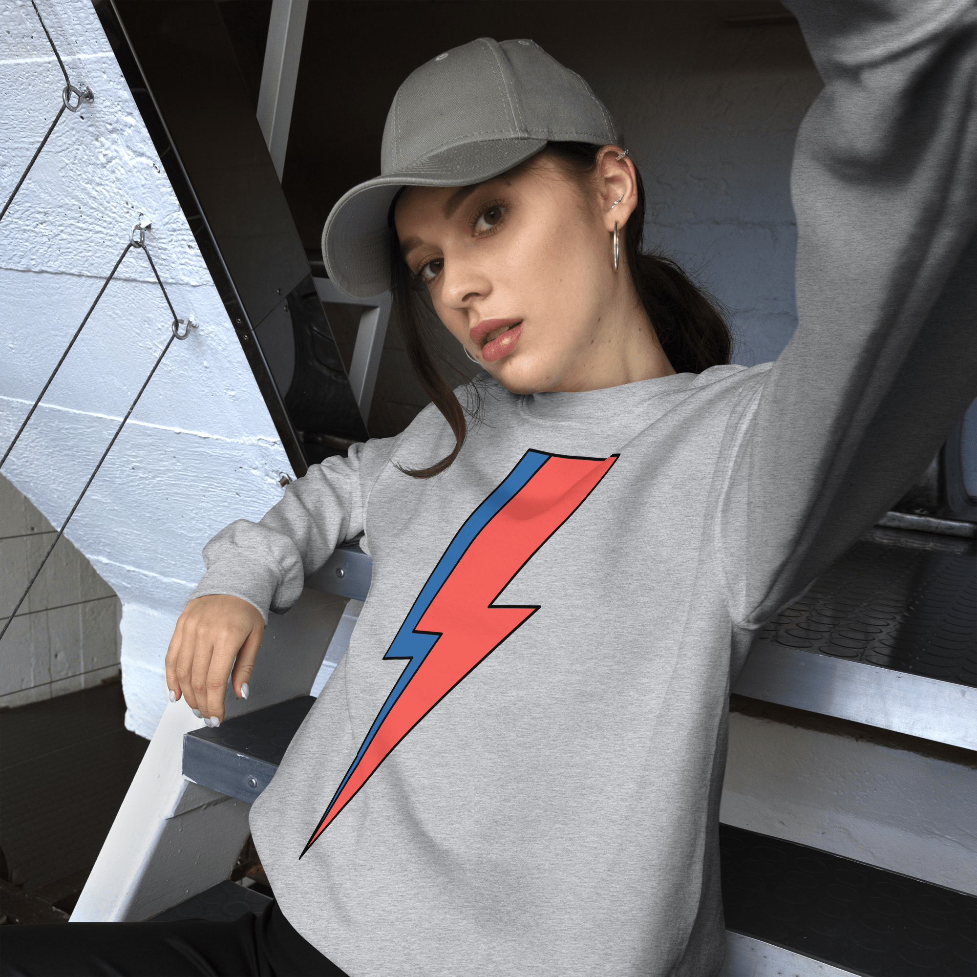 Jolly & Goode - Wholesale Graphic Sweatshirt - Unisex - Lightning Bolt Sweatshirt4