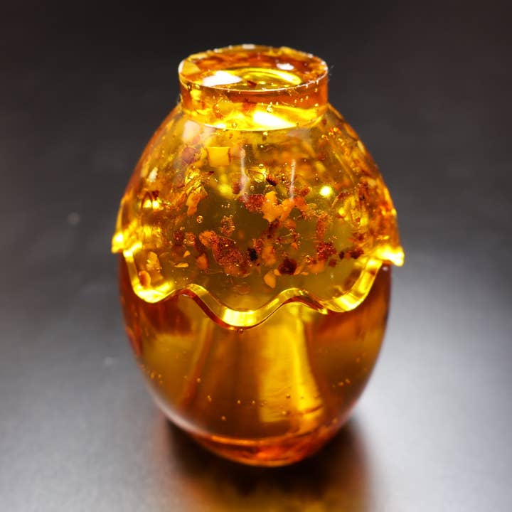 Boîte à bijoux en ambre de Pâques - Sculptée & Œuf de dragon par KIZIMA USA pour la vente par KIZIMA