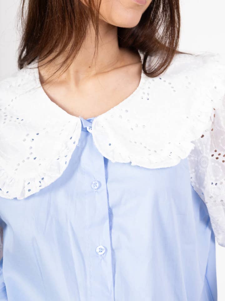 Pépouz' Paris - Wholesale Button Down Shirt - Women's - Lace Peter Pan collar shirt PC25212