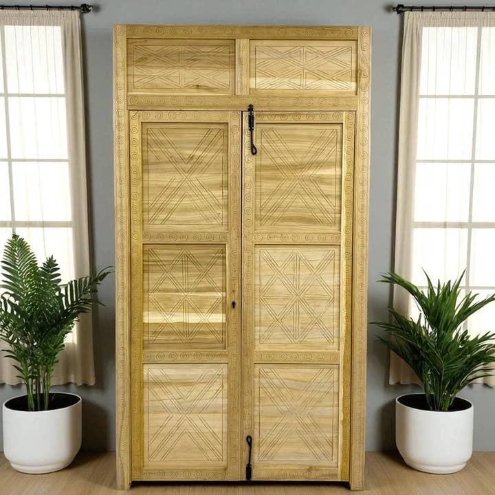 AtlasPerles - Wholesale Wall Accent - Handcrafted Moroccan Carved Doors4