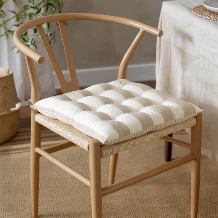Lot de 2 coussins de siège rayés en coton Hayle, coloris naturel pour la vente par Riva Home