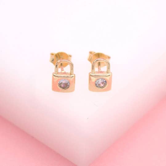 Boucles d'oreilles cœur en or 18K avec zircon cubique - Styles élégants et à la mode pour la vente par MIA Jewelry