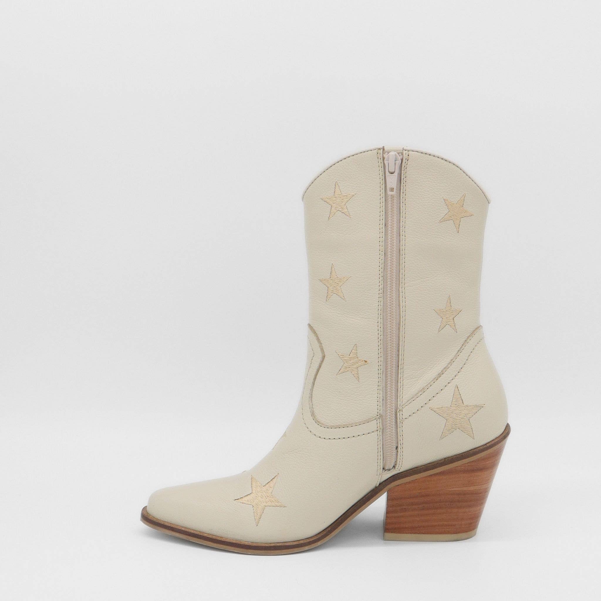 Moonlight Western Cowboy Women's Boots in ivory Leather for wholesale on Faire4