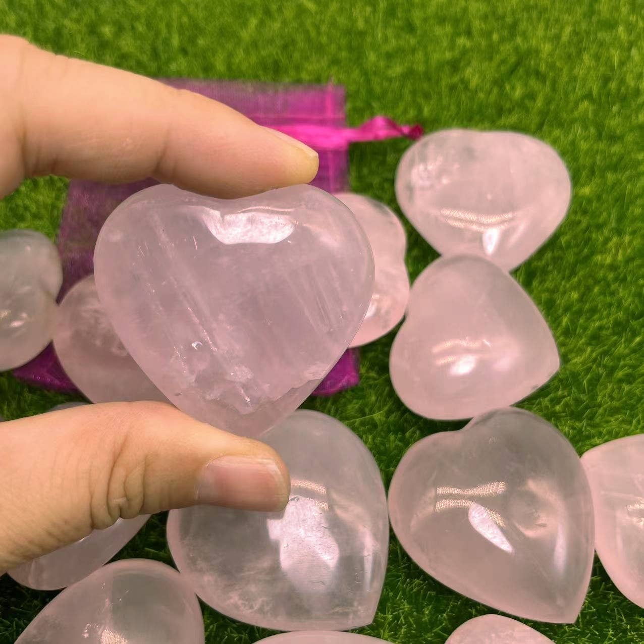 Crystal Deal· Wholesale Crystals & Gifts – Großhandel Spiritueller Stein/Kristall – Rosenquarzherz mit Geschenktasche & handgefertigter Karte, 2 Größen2