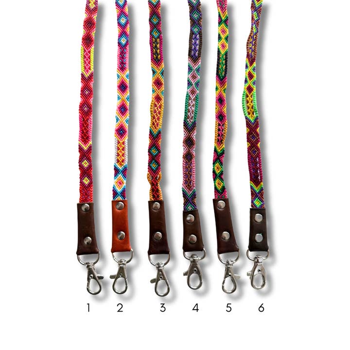 Artisanal Handmade Frienship Macrame Dog Leash - Mexico for wholesale by Lumily