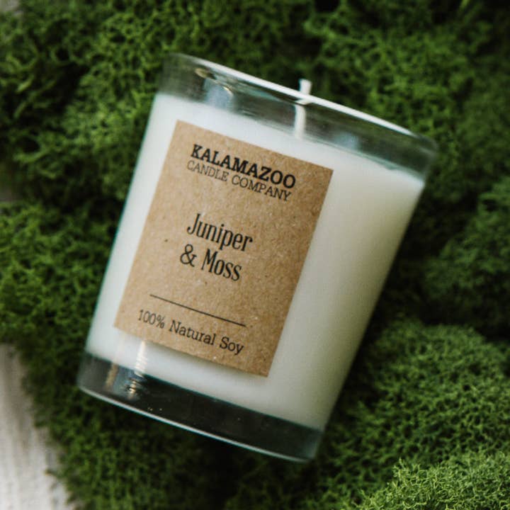 Vela Votiva de Soja Juniper & Moss 2,25oz por atacado de Kalamazoo Candle Company