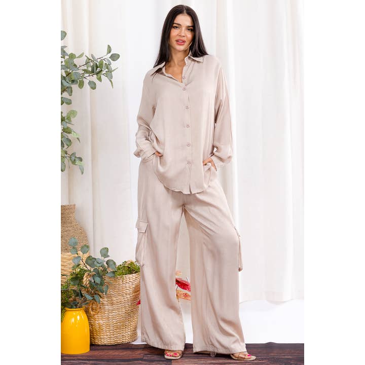 H001R-S Relaxed Cargo Shirt & Wide-Leg Pants Set and other Purchase Wholesale two piece pants. Free Returns & Net 60 Terms on Faire trending on Faire.