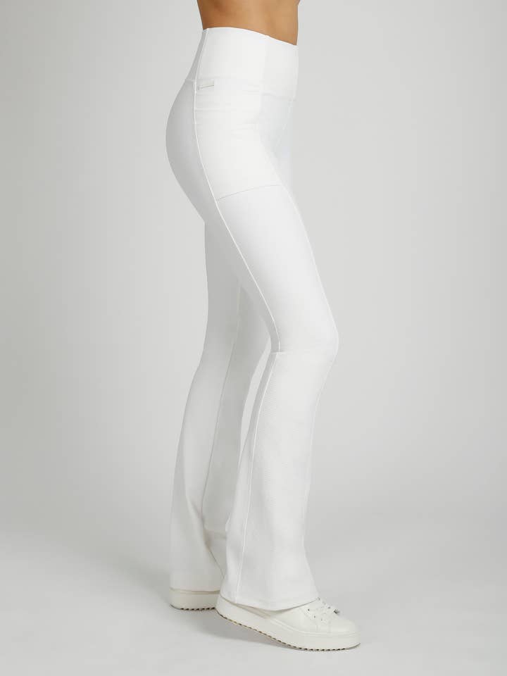 Pantaloni Bootcut a costine direzionali JLS per la vendita all'ingrosso da parte di Blanc Noir