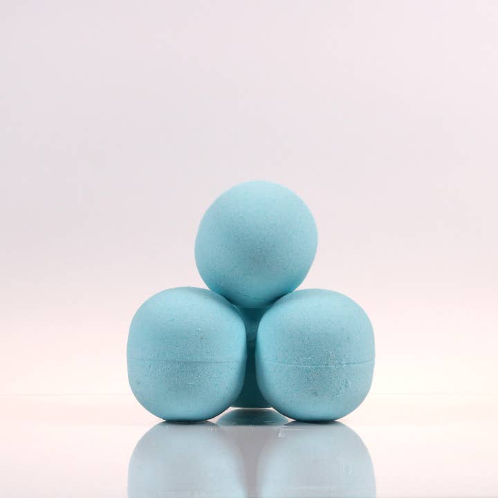 Drift Away Bath Bomb for wholesale by Story Bath Bombs