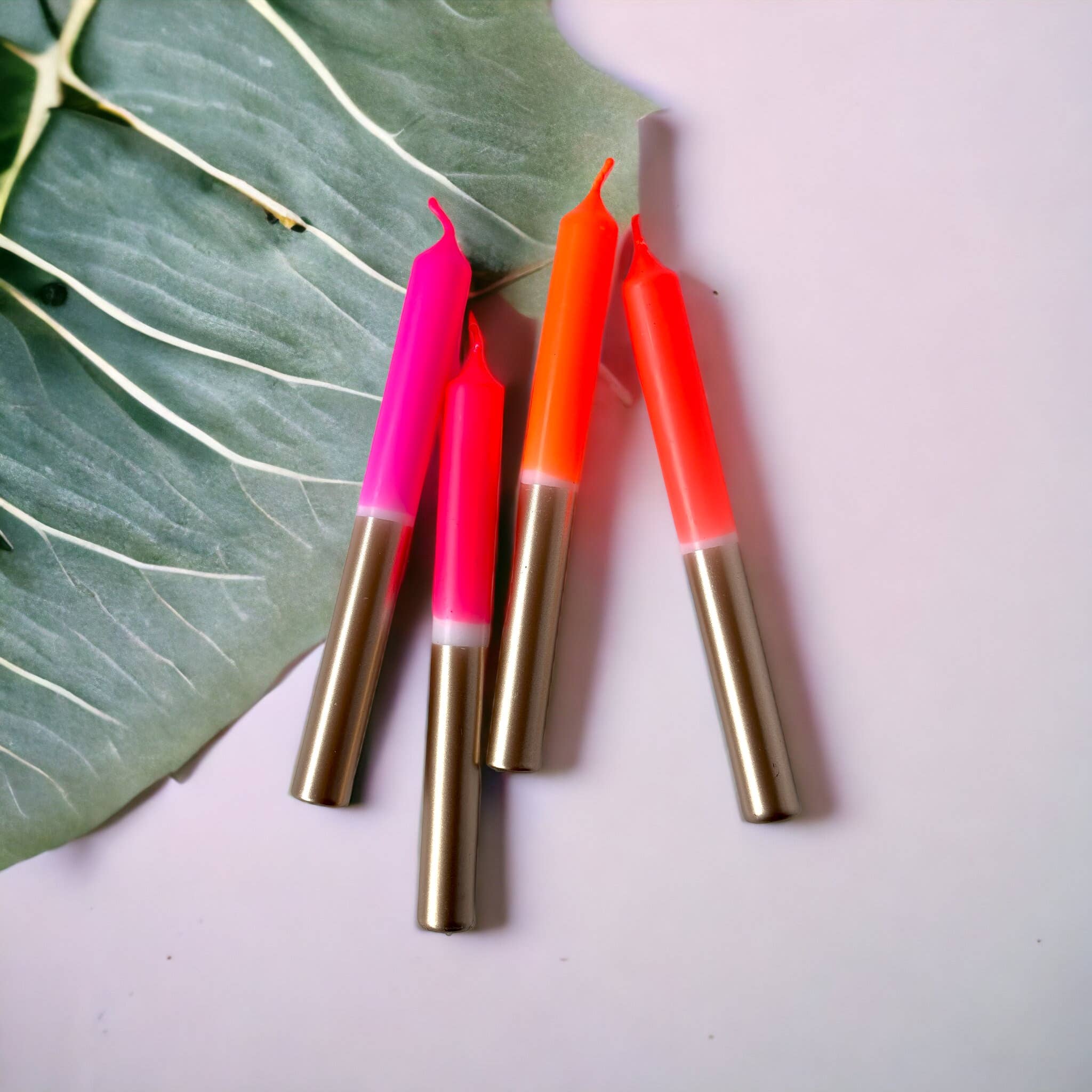 Pink Stories - Venta al por mayor Velas cónicas/candeleros - Dip Dye Copper * Moody Reflections1