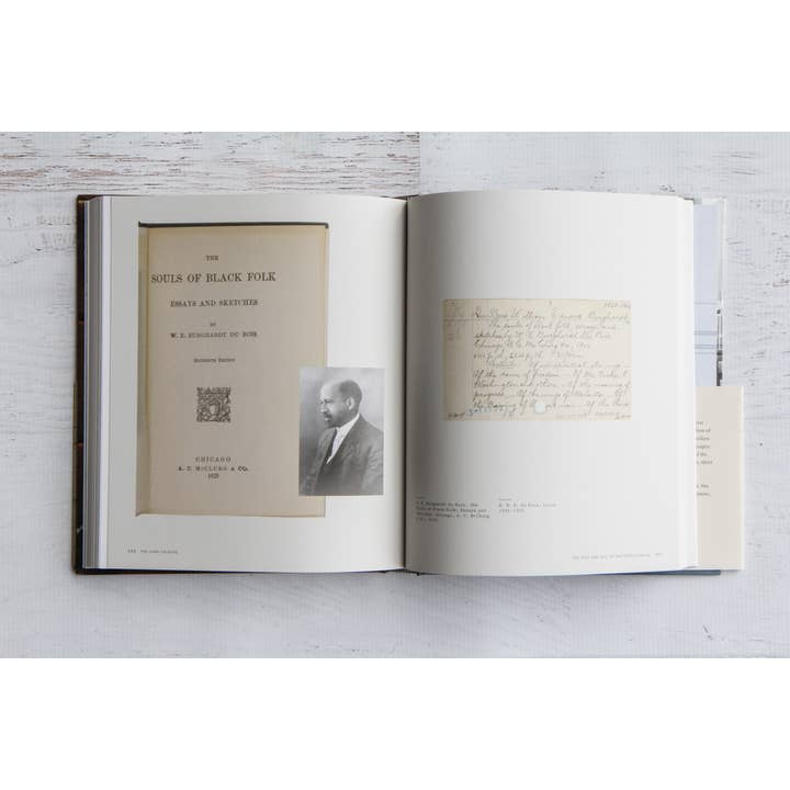 Chronicle Books - Wholesale Display Book - The Card Catalog4