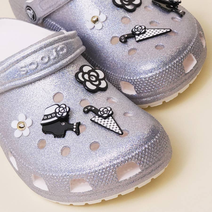 Crocs Unisex-Adult Jibbitz Shoe Charms - American Pride Shoe Charm Singles,  Shoe Charms for Women and Men