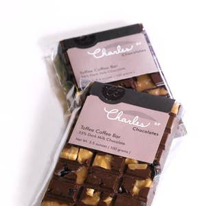 Ruby Chocolate Raspberry & Pistachio Bar – Charles Chocolates