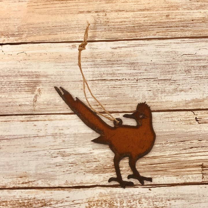 Universal Ironworks USA - Wholesale Ornament - Roadrunner Looking Back Ornament0