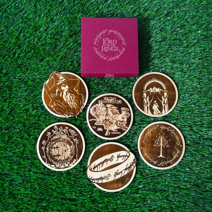 Herbs&Belles - Vente Sous-verre - Ensemble de 6 sous-verres en bois Le Seigneur des Anneaux, LOTR Geek Itens