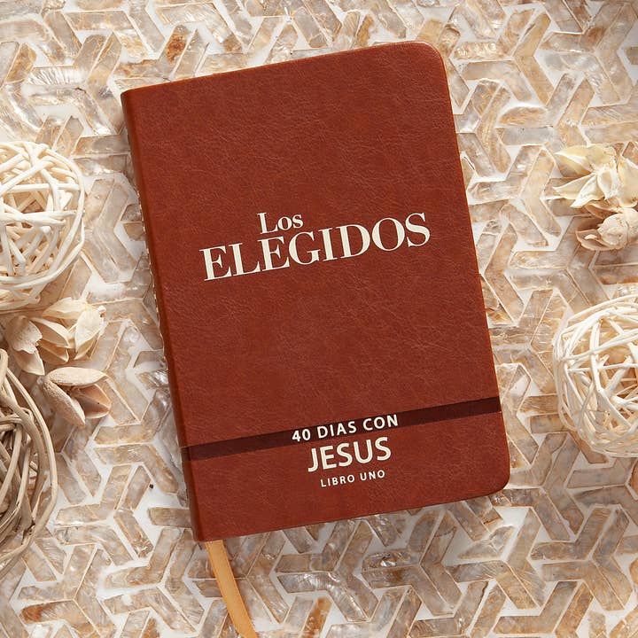 The Chosen - Libro Uno (Spanish Devotional #1) for wholesale by BroadStreet Publishing Group, LLC