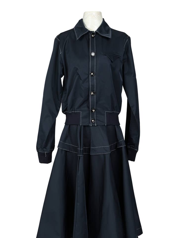 Conjunto de Casaco com Gola e Saia Midi Plissada em Popelina PC6419-L por atacado de Beulah Style