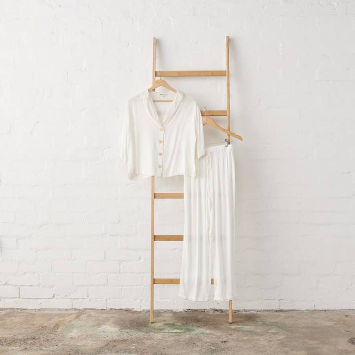 JADE AND MAY - Wholesale Sleepwear set – Women's - Bamboo Pyjamas - Crop Button Up + Pant Set in White1