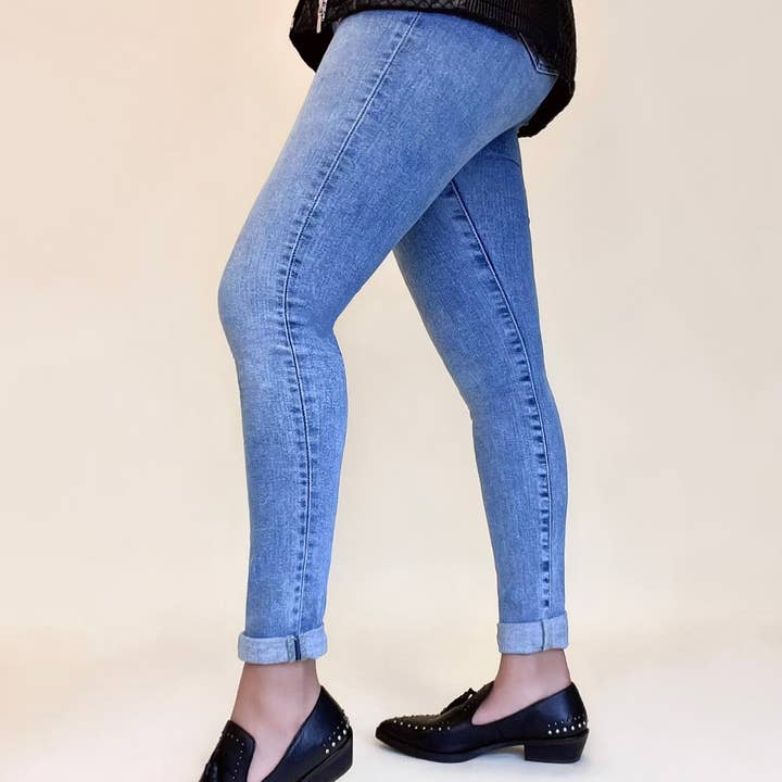 Bella Black Low Block Heel Studded Loafer Pumps for wholesale by Only Partners