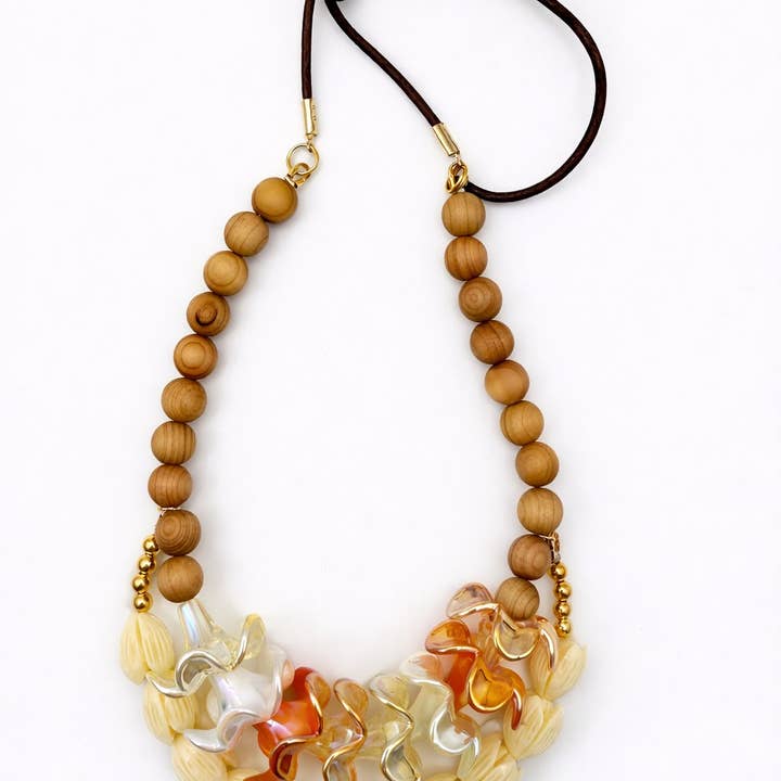 Leo & Lei - Wholesale Car Decorative Charm - Unisex - Puakenikeni Car Lei – Handmade Car Mirror & Auto Accessory2