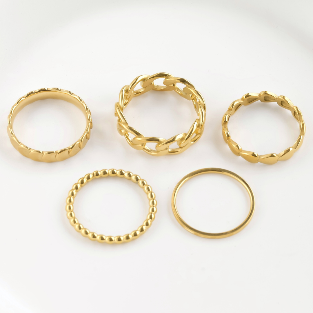 Blueyejewelry - Venta al por mayor Anillo de banda/apilable - Anillos delicados de oro 18k resistentes al agua y apilables3