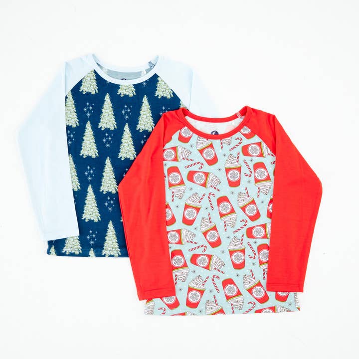 Langemouw Raglan Shirt Set: Feestdagen Duo voor wholesale door Dreamiere