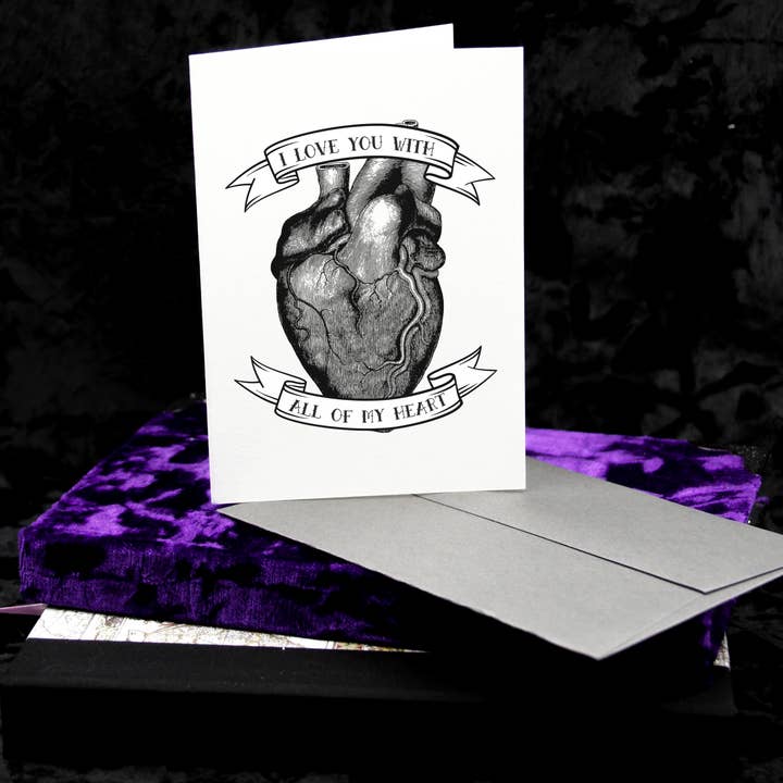 Carte de vœux anatomique en forme de cœur | Saint Valentin pour la vente par The Gothic Stationery Company