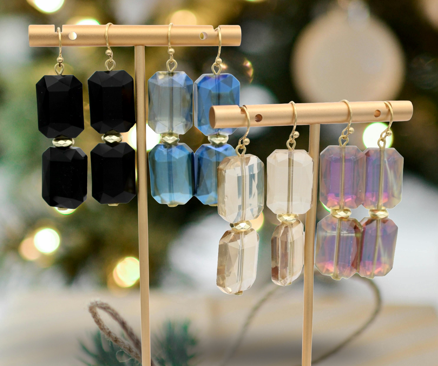 Traci's Beads - Wholesale Dangle Earrings - Cocktail Earrings - Black1