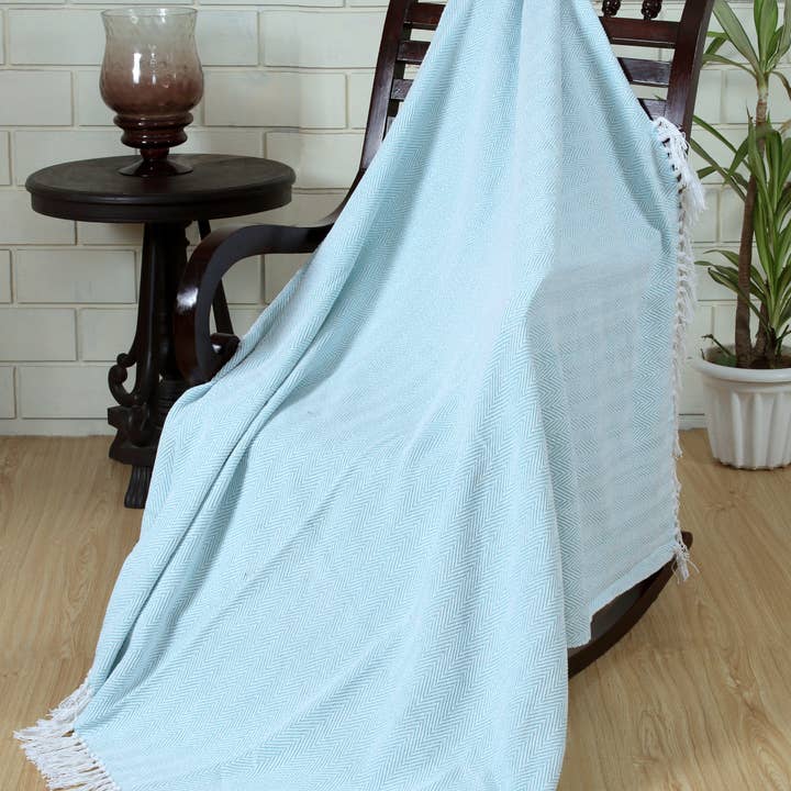 Fabstyles - Wholesale Throw Blanket - Fabstyles Herringbone Stripe Cotton Throw Blanket Fringes7
