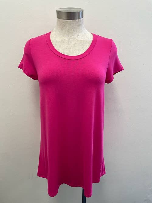 Chris & Carol Apparel – Engroshandel T-shirt – til kvinder – J413145T - Perfekt Solid Basic Tee20