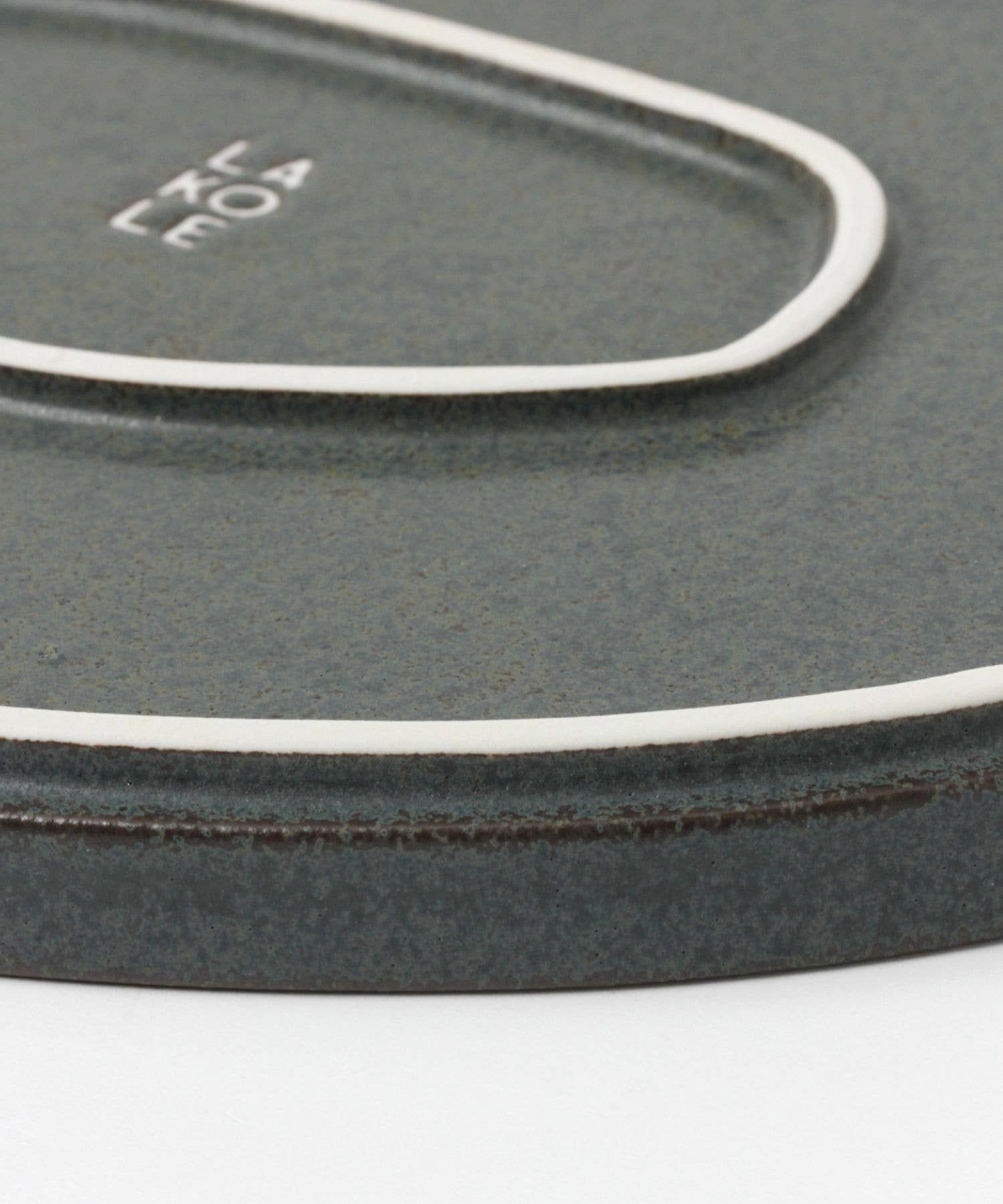 LAKOLE - Wholesale Dinner Plate - Mino Ware Stackable Organic Plate Medium3