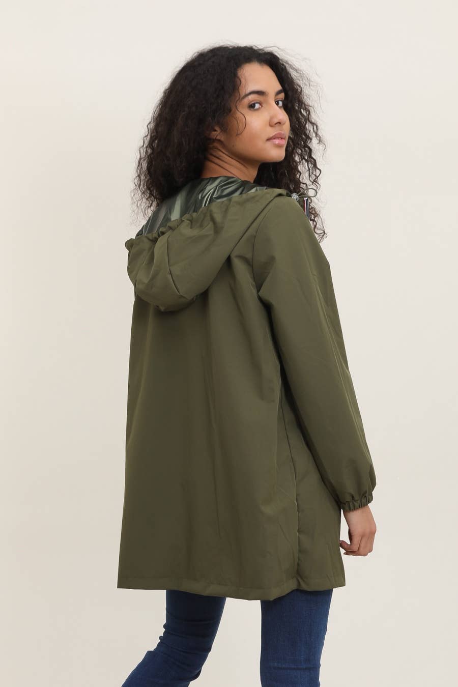 Attrait Paris - Wholesale Raincoat - Women's - Long reversible hooded waterproof jacket34