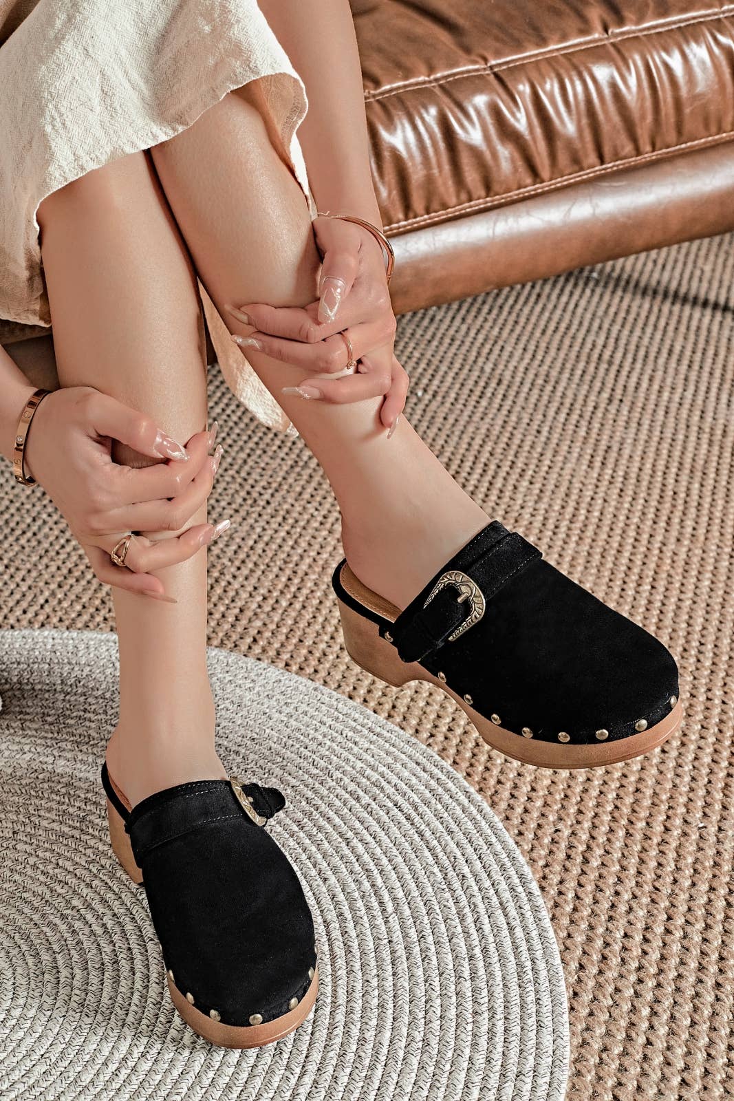 Black Heeled clog - Marly for wholesale on Faire3