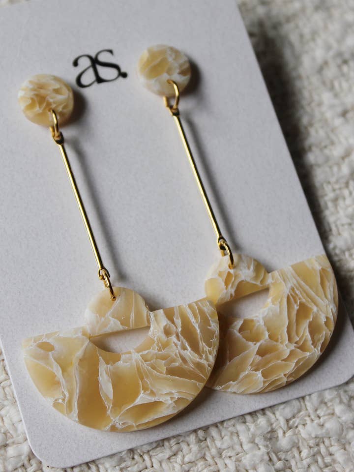 Örhängen i polymerlera | Örhängen i marmorerad lera | Marianne för wholesale av Aylsbury Street