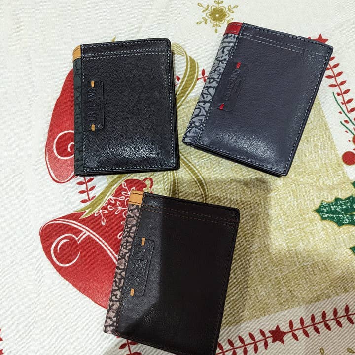 CARTEIRA DE COURO PARA HOMEM. Nova Coleção por atacado de MIA LAROUGE