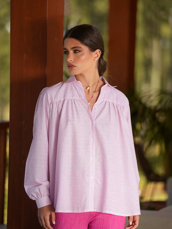 GUIMANOS - Wholesale Button Down Shirt - Women's - Stripes Blouse1